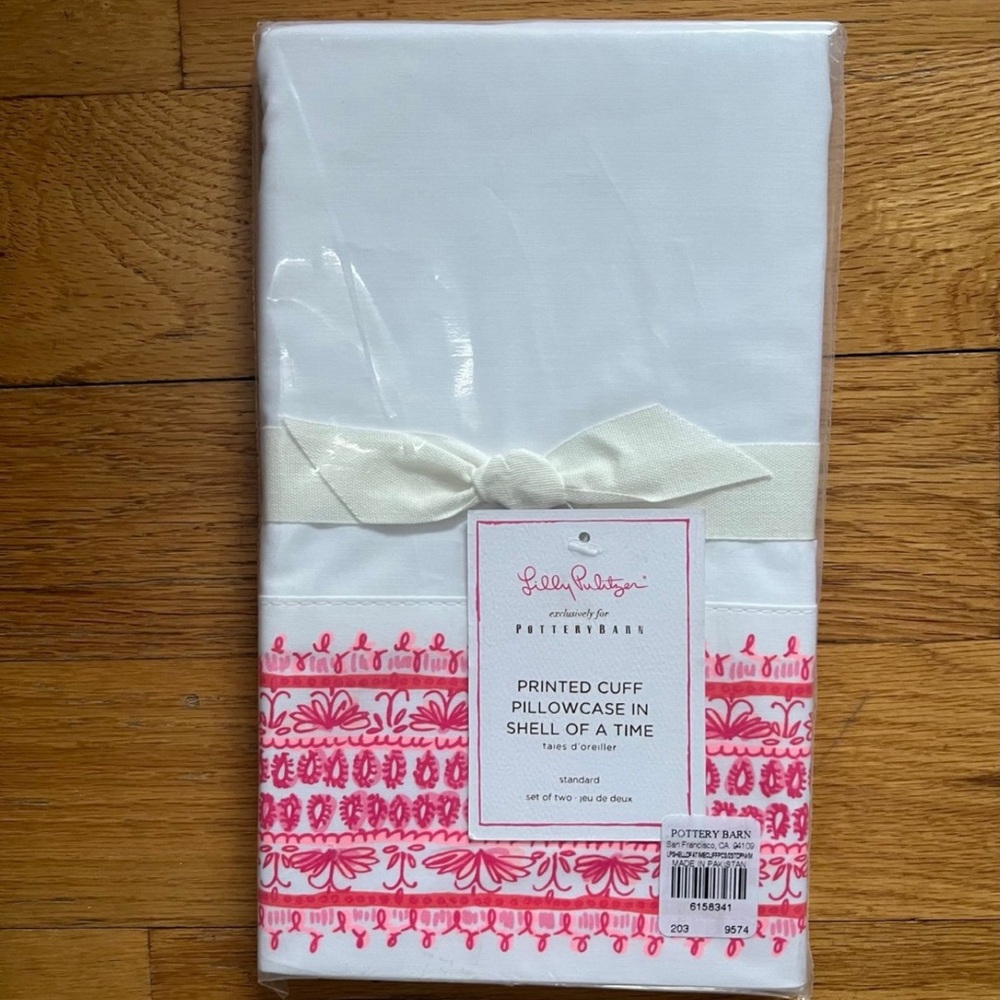 COPY - NEW Lilly Pulitzer Shell of a Time Pillowcase Set of 2